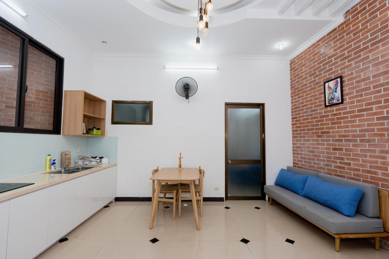 Bed & Breakfast Shjmily House 3*