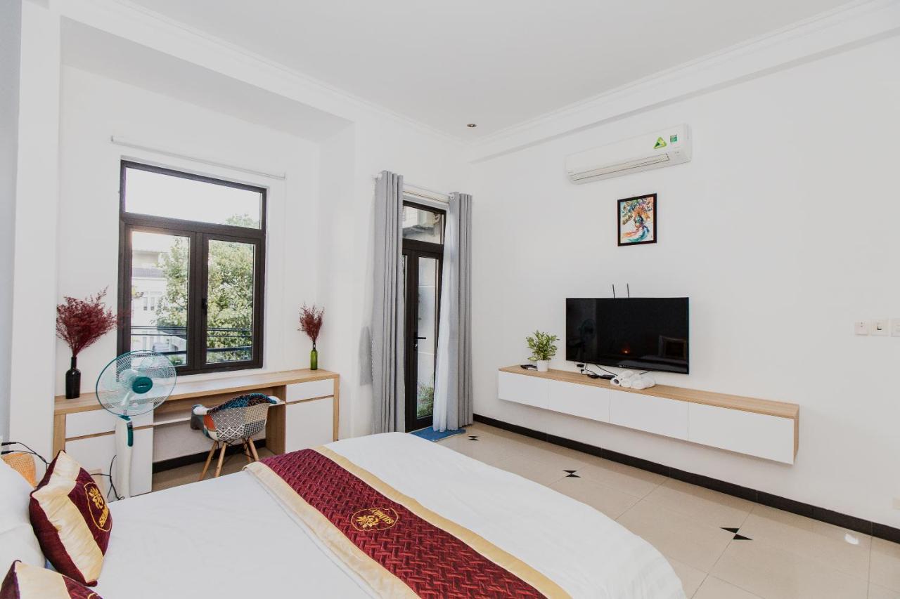 Shjmily House Bed & Breakfast